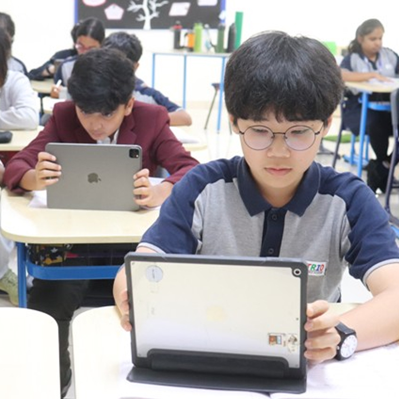 Trio Students Collaborating