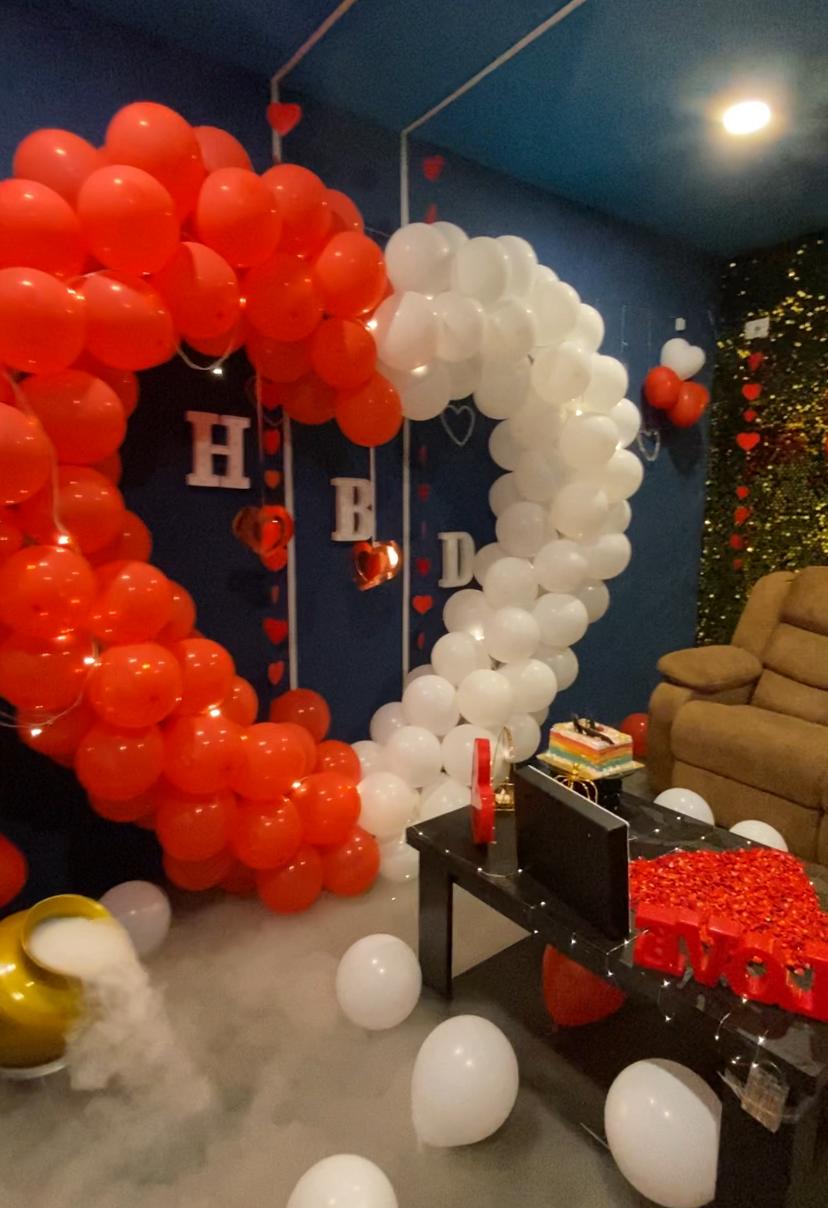 package-one-background